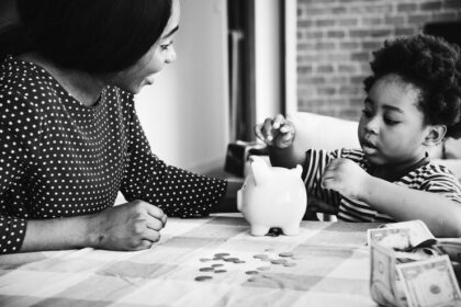 Financial Planning Tips for South African Mothers